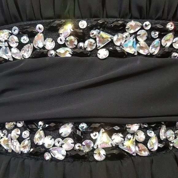 Dollar Beaded Black Midi Prom Dress. - Picture 6 of 14